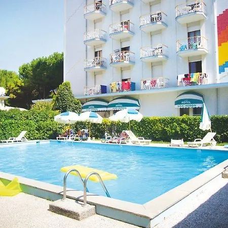 Miniheron Hotel